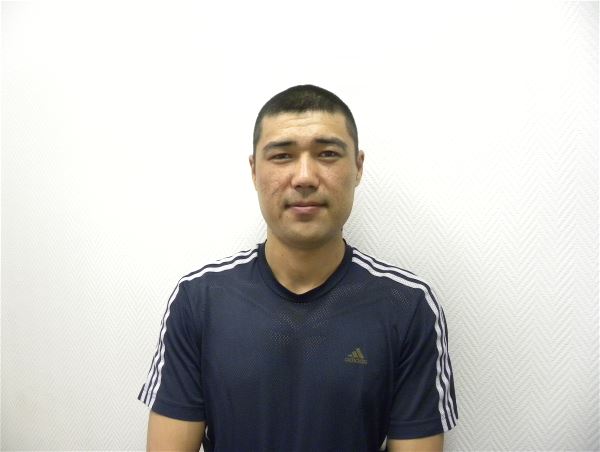 Помощник по хозяйству Нурланбек